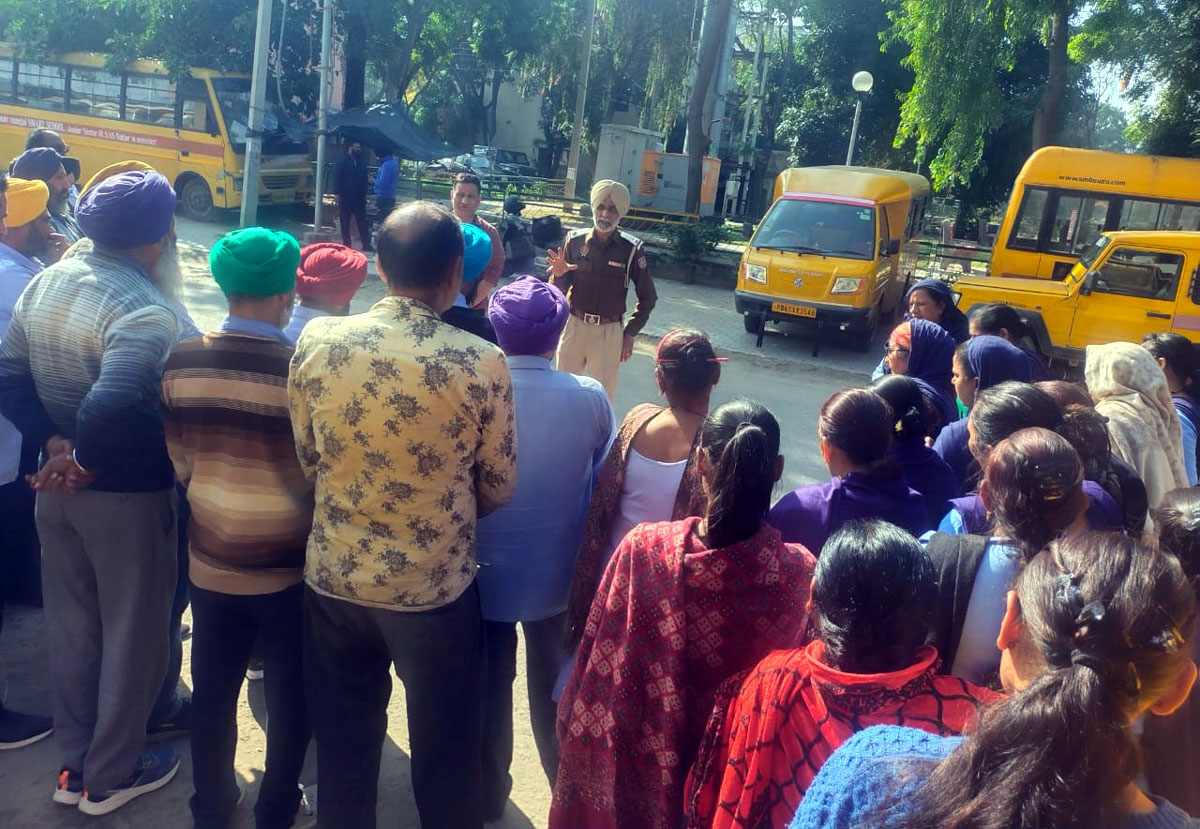 Organized traffic awareness seminar